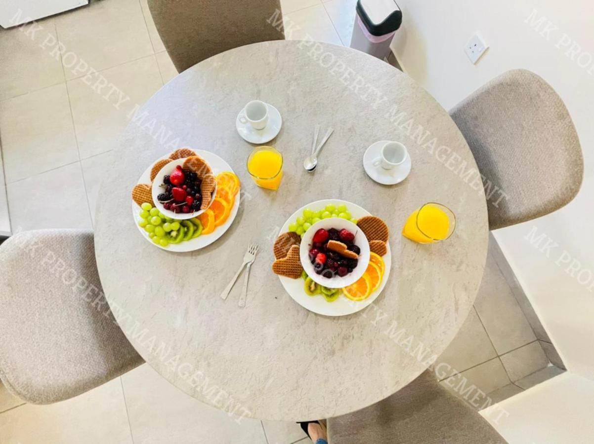 Milos City Center Apts No.34 라르나카 외부 사진