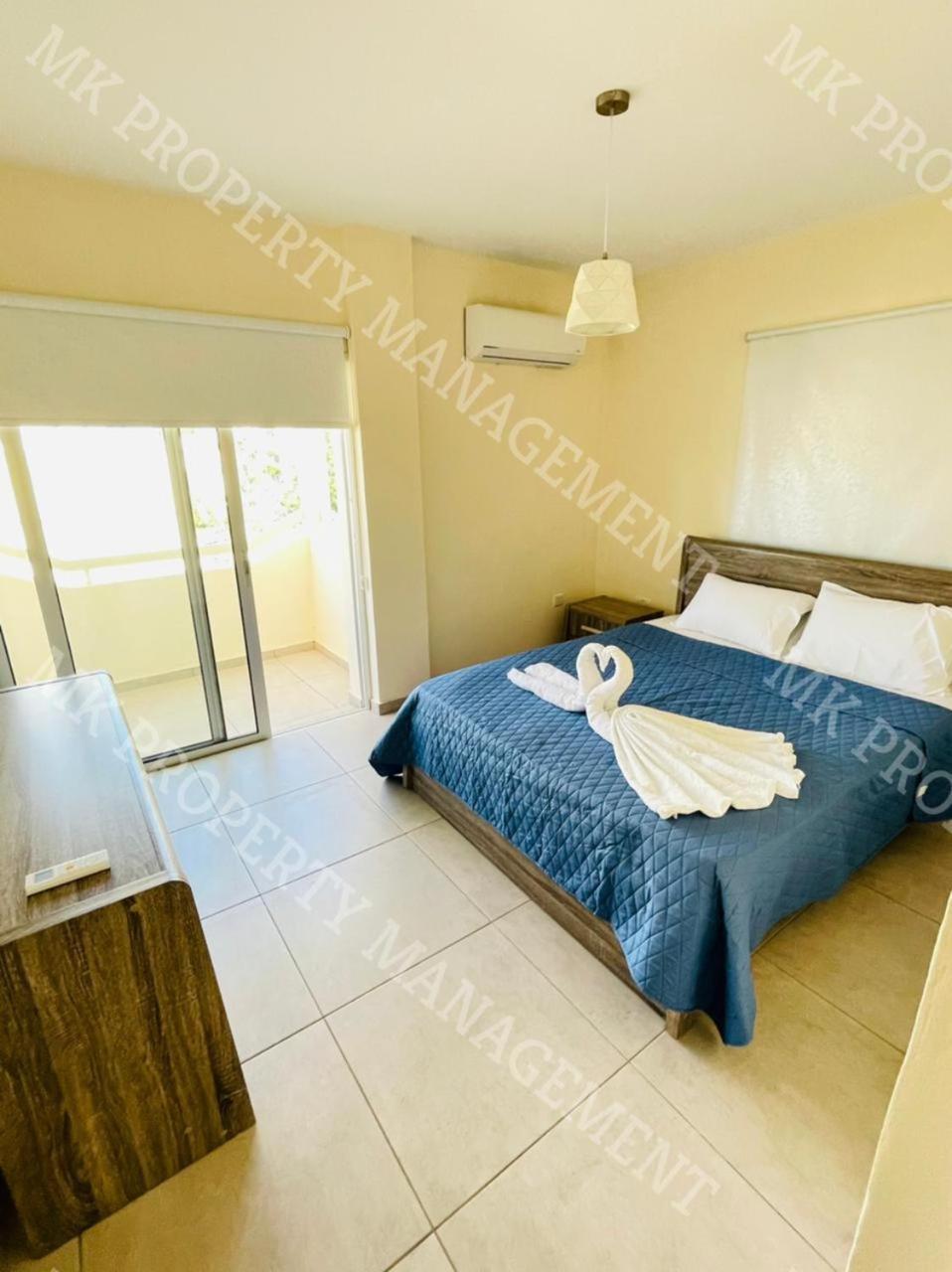 Milos City Center Apts No.34 라르나카 외부 사진