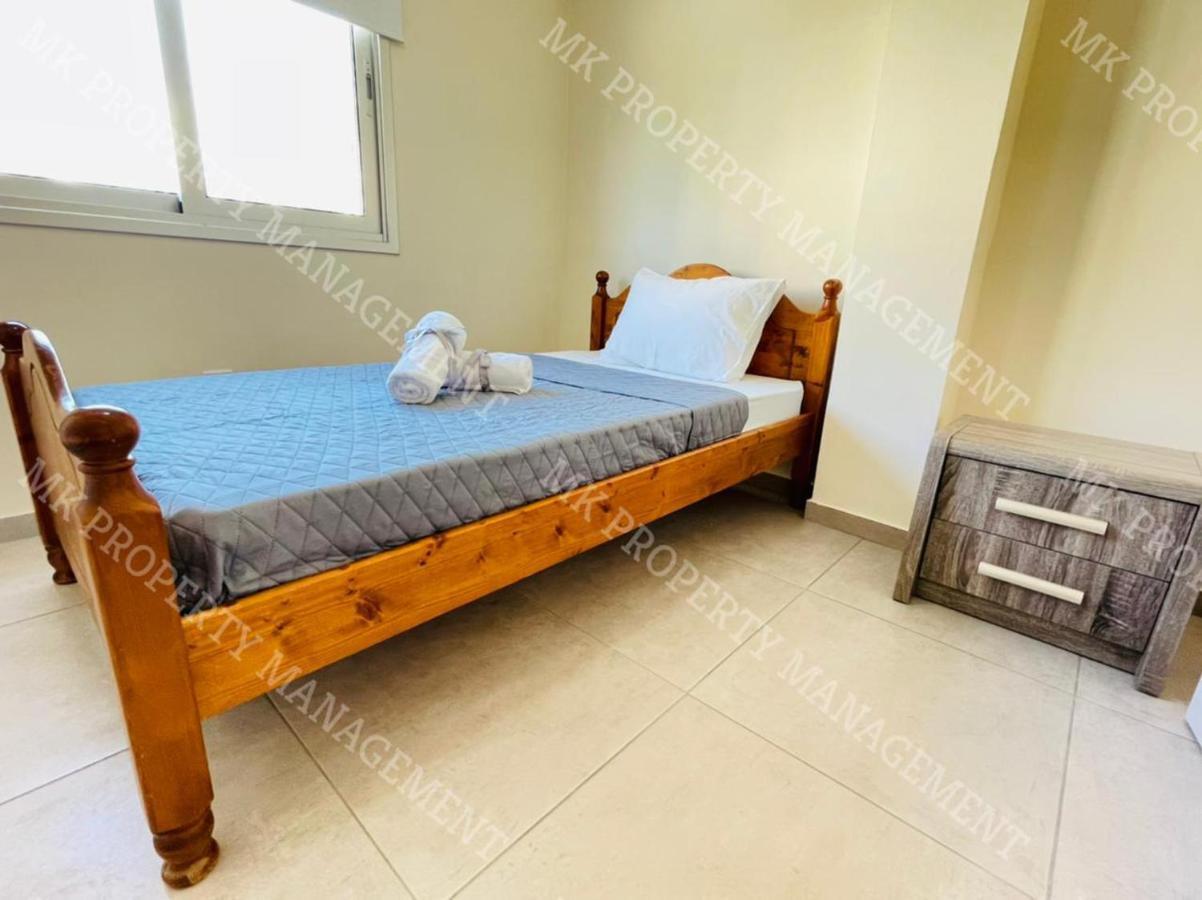 Milos City Center Apts No.34 라르나카 외부 사진